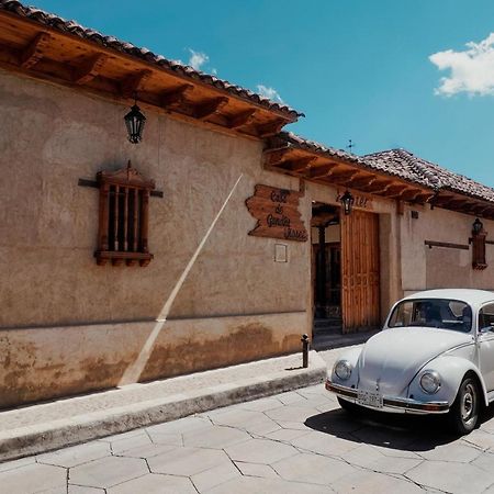 Hotel Casa De Gandhi San Cristóbal de Las Casas Екстериор снимка