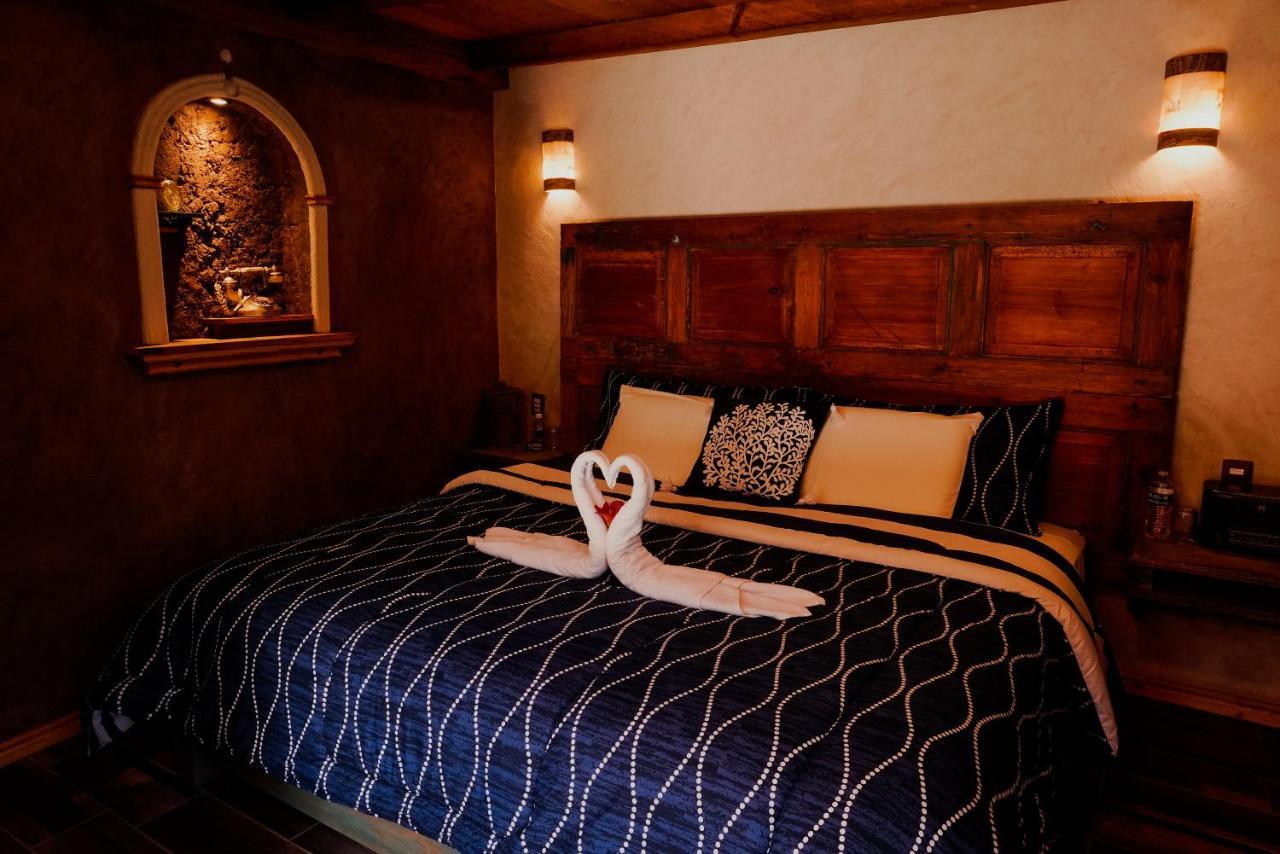 Hotel Casa De Gandhi San Cristóbal de Las Casas Екстериор снимка